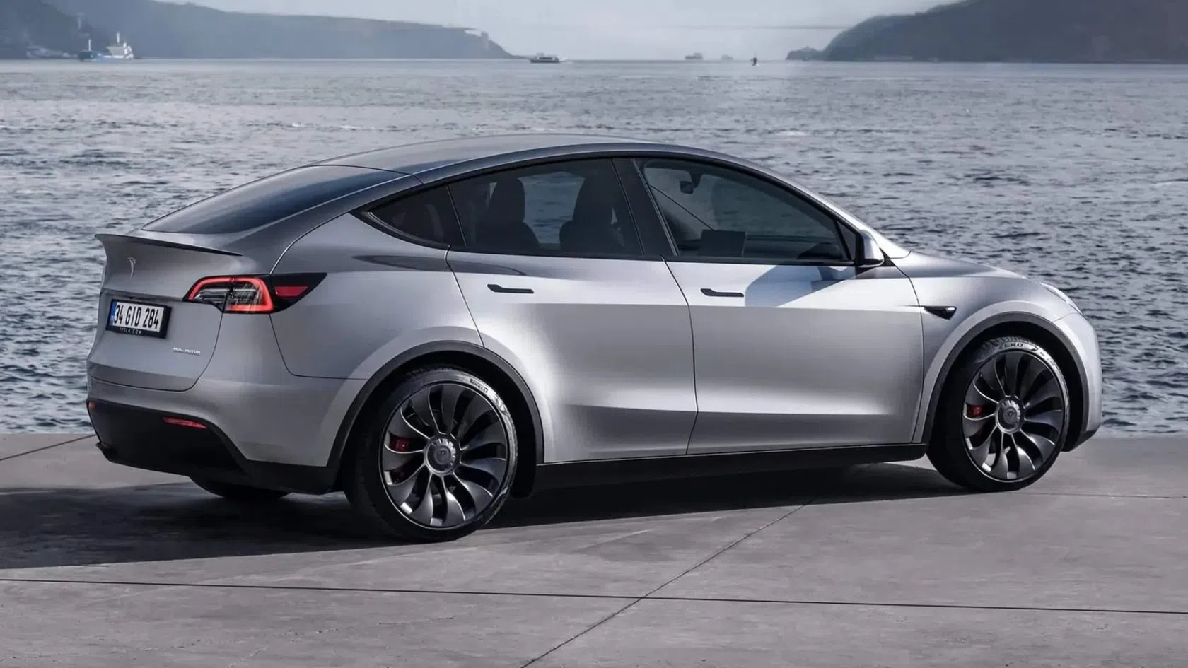 Tesla model y